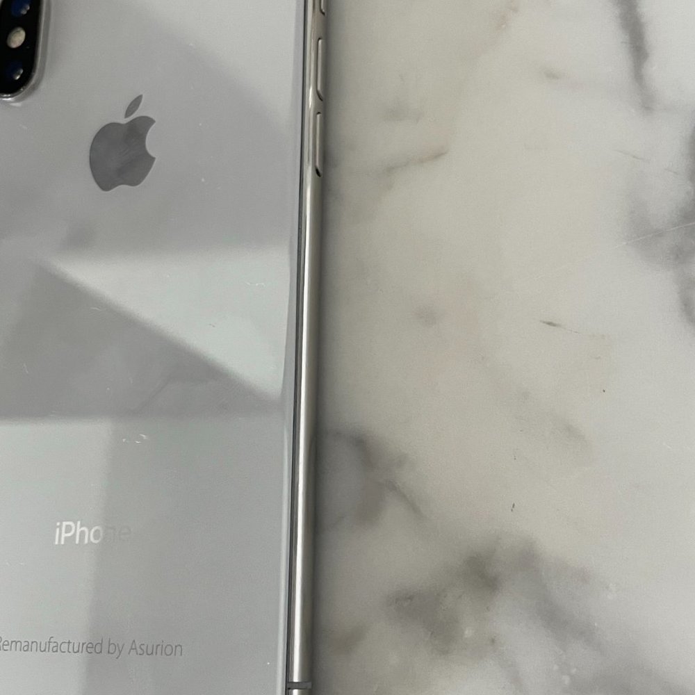 Like NEW Apple iPhone X - 256GB - Silver (Unlocked) Model #: MQCP2LL/A - Picture 4 of 10